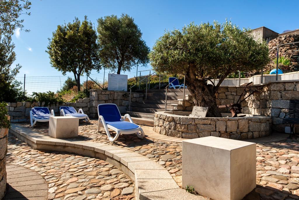 Residenza Petrera Aparthotel Muravera Exterior photo