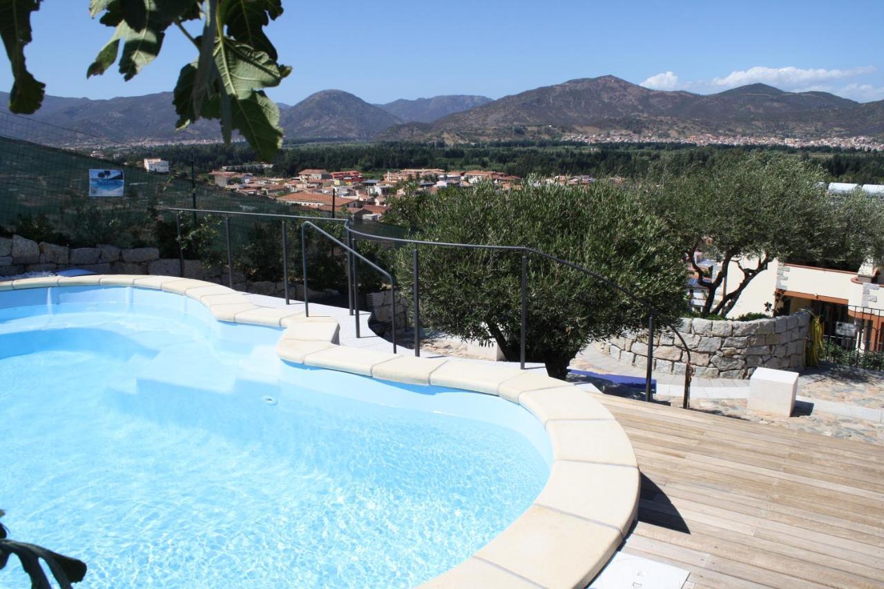 Residenza Petrera Aparthotel Muravera Exterior photo
